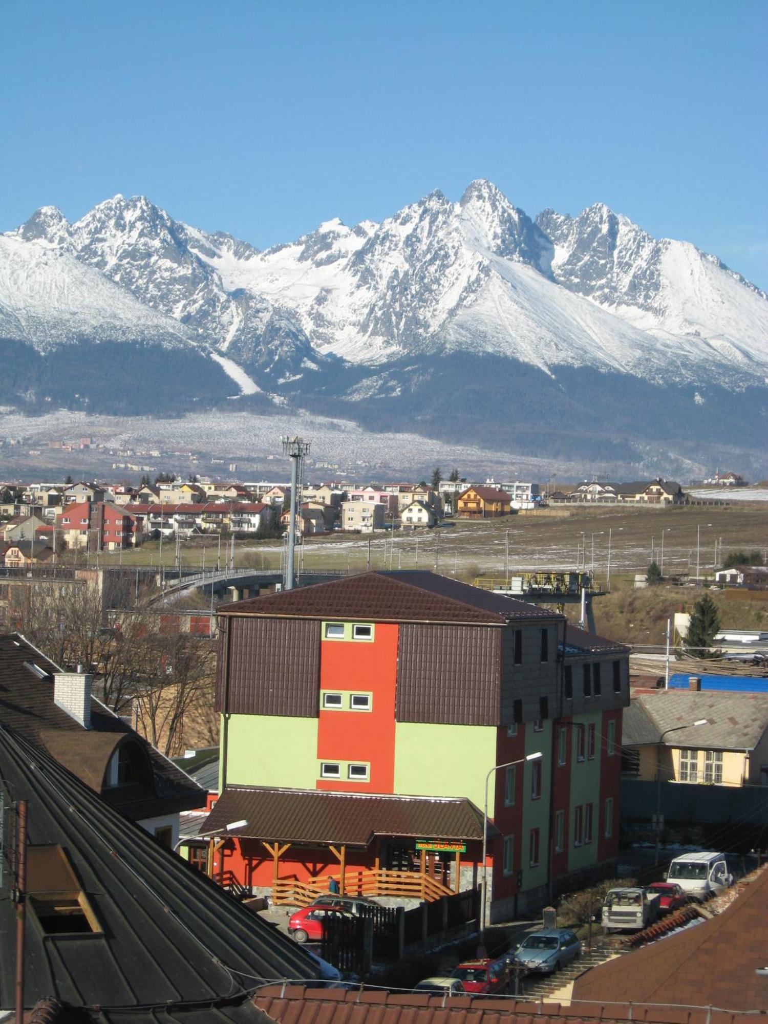 Penzion Slavia Poprad Exteriör bild