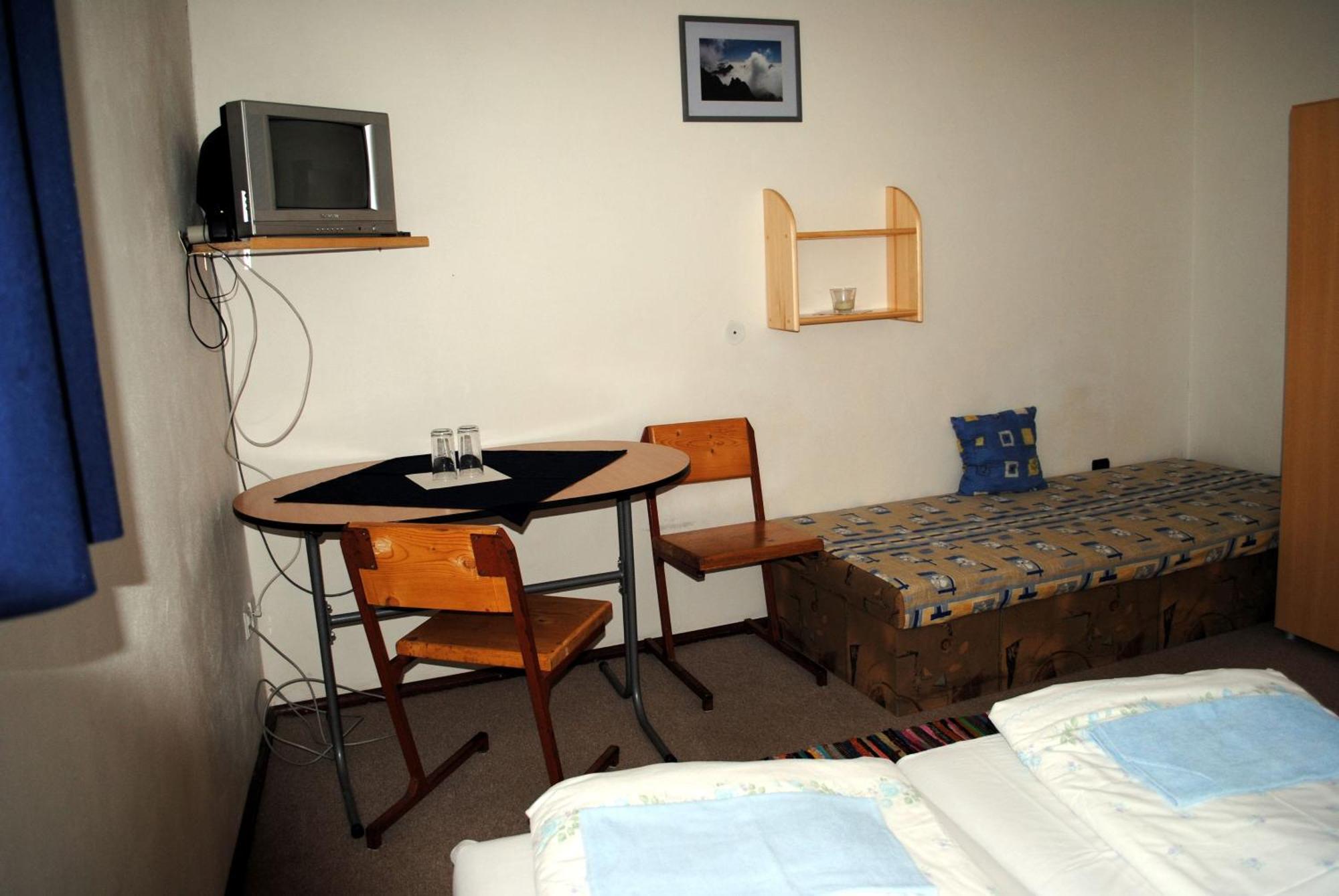 Penzion Slavia Poprad Exteriör bild